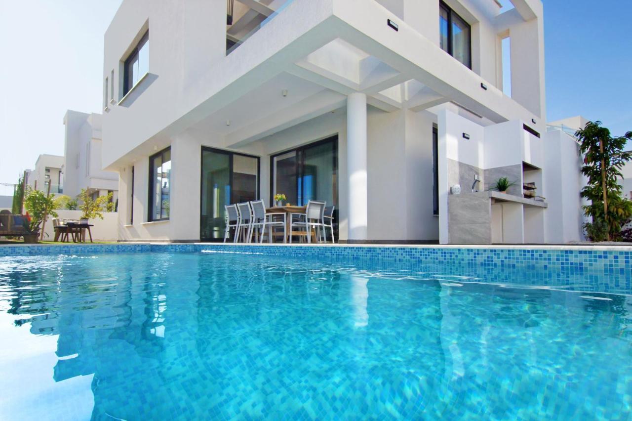 Villa Queen Eleanor Protaras Exterior foto