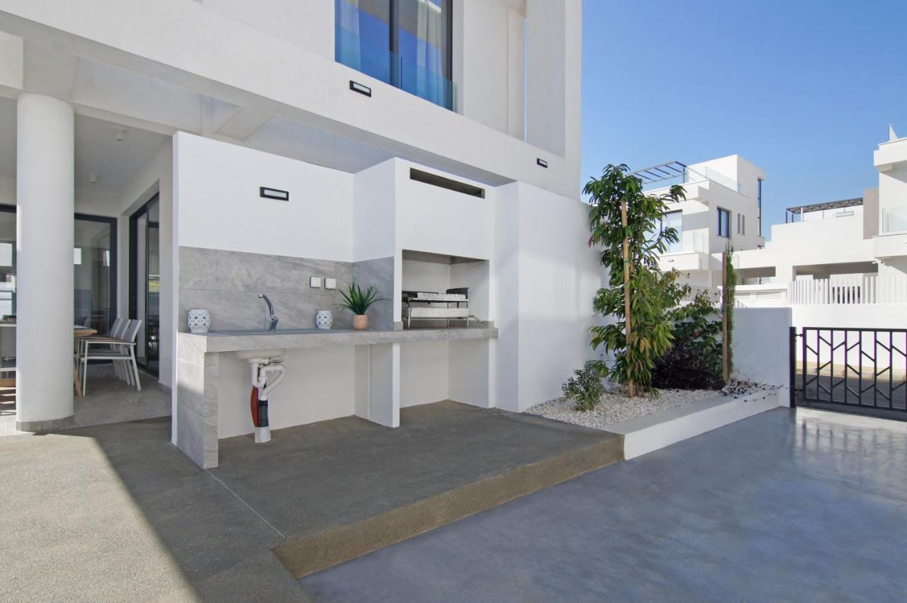 Villa Queen Eleanor Protaras Exterior foto