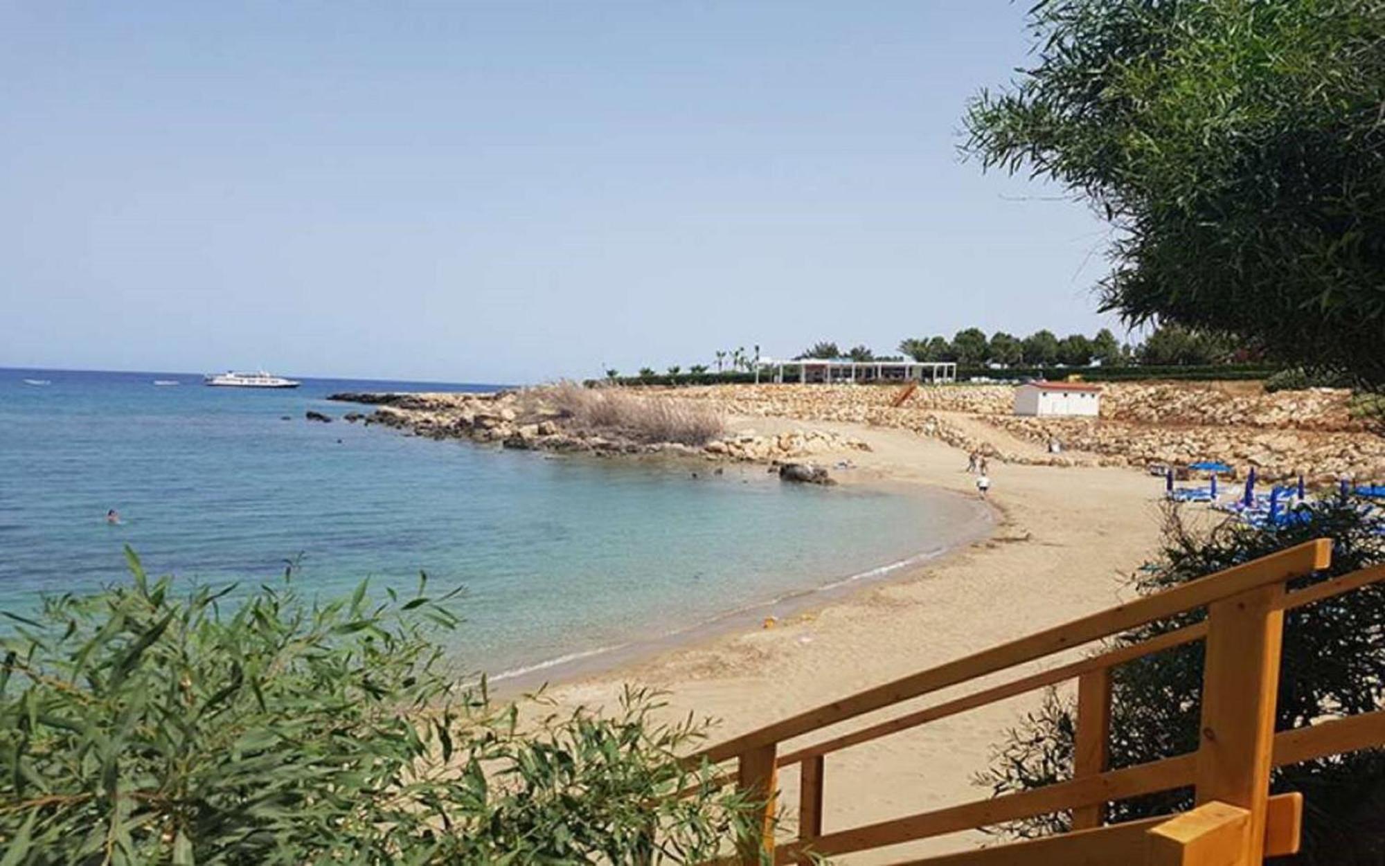 Villa Queen Eleanor Protaras Exterior foto